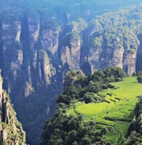 Beijing to Zhangjiajie Tour