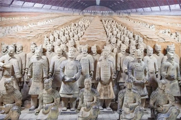 Terracotta Army and Mount Hua Tours