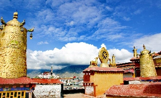 Day 4: Linzhi - Lhasa
