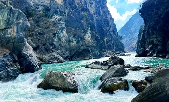 Day 10: Shangri-La - Lijiang