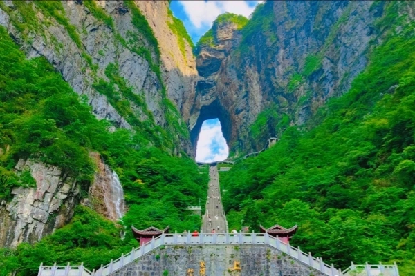 Day 1: Zhangjiajie