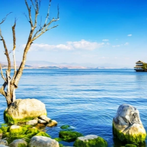 Dali Erhai Lake Scenic Loop Private Day Tour