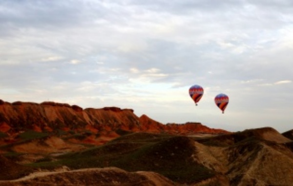 Dunhuang 2-Day Tour