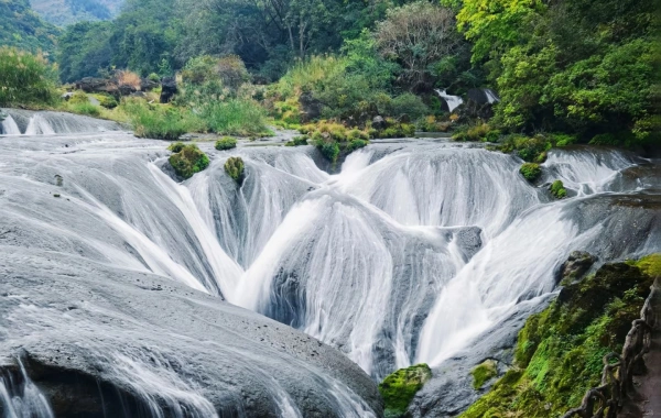 Tag 2: Guiyang - Huangguoshu Wasserfall - Anshun(B)