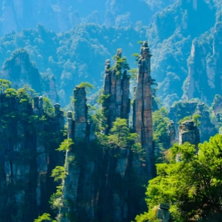 Zhangjiajie Tours