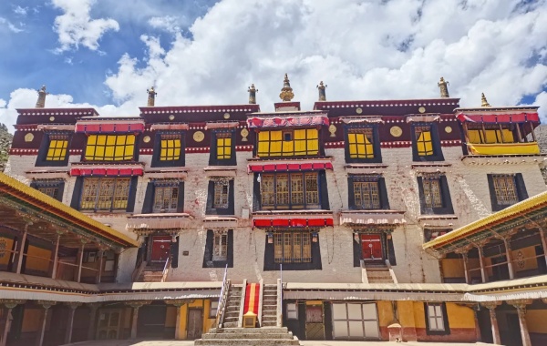 Day 4: Lhasa