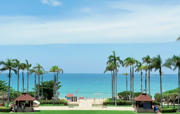 ​Day 8: Sanya